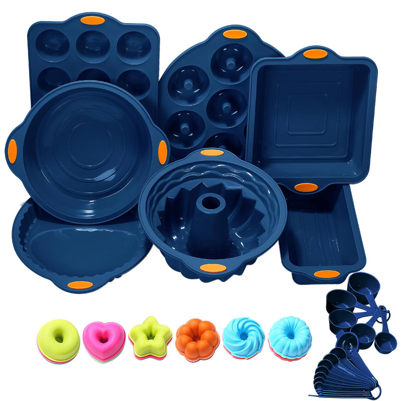 Ebern Designs Orvah 31 Piece Silicone Bakeware Set
