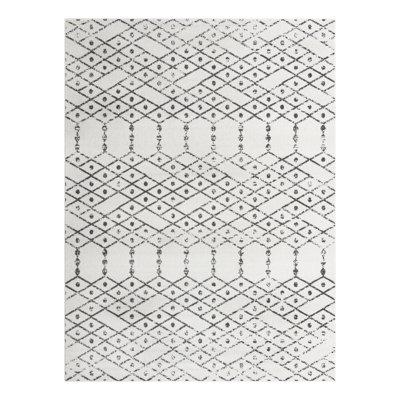Isaiu Geometric Indoor Rug