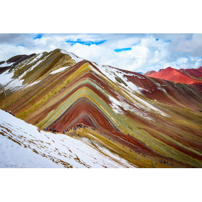 Sarava Rainbow Mountain, Pérou