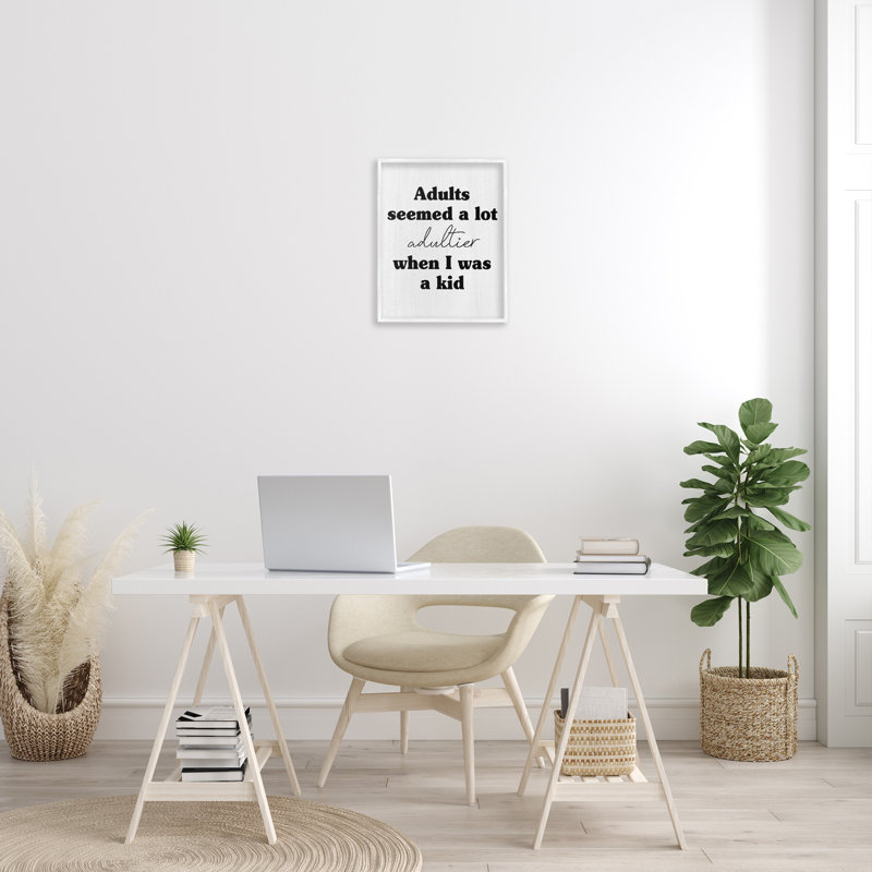 "Sassy Adult", estampe numérique encadrée par Lil 'Rue, H 20 po x l 16 po, Giclée encadrée blanc bord de mer
