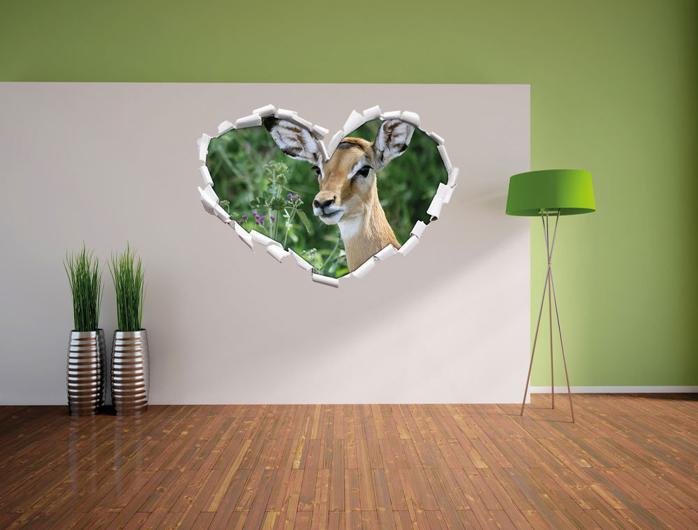 Niedlicher Hirsch vor hoher Wiese Wandsticker