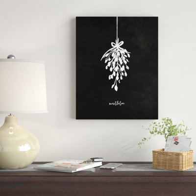" Black And White Mistletoe "