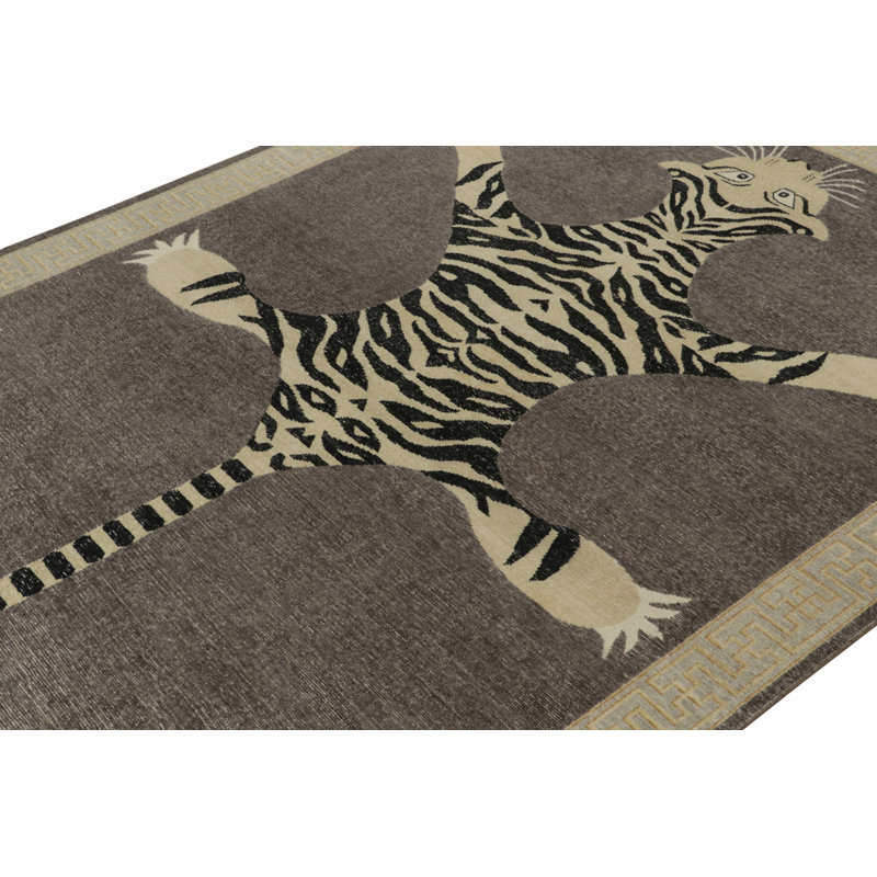 Distressed Homage Hand Knotted Wool Animal Print Area Rug, Rectangle 5' x 7'