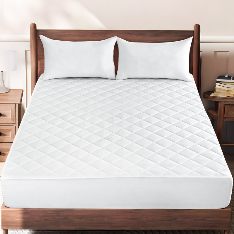 Quilted Elastic Fitted Polyester Waterproof Mattress Pad Upto 16 Inches Deep Pocket, California King, White