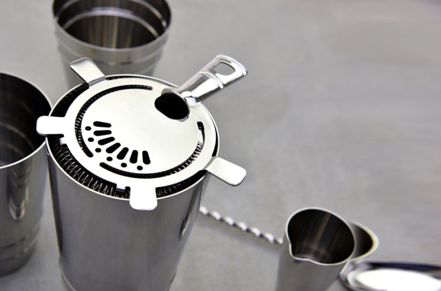 Crafthouse Signature Collection Stainless Steel Wine Accessories