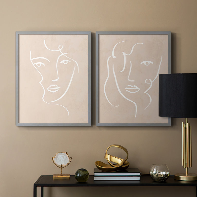 «Curly Face I», reproduction encadrée de qualité supérieure - prête à être accrochée - aucun clou requis - aucun clou requis