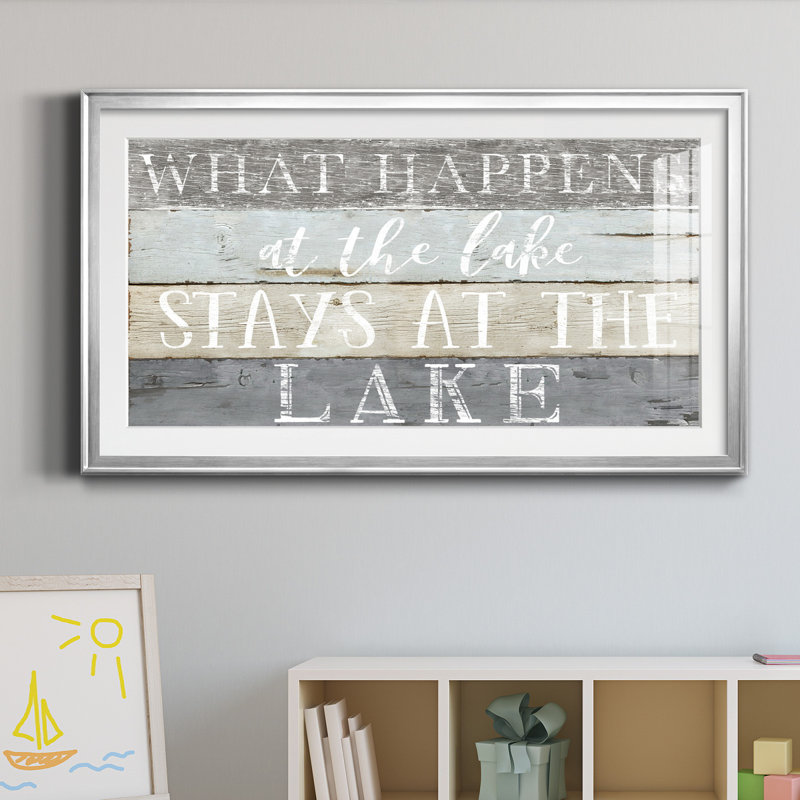 «What Happens At The Lake», reproduction d'art encadrée de qualité supérieure - prête à être accrochée, Cadre argenté