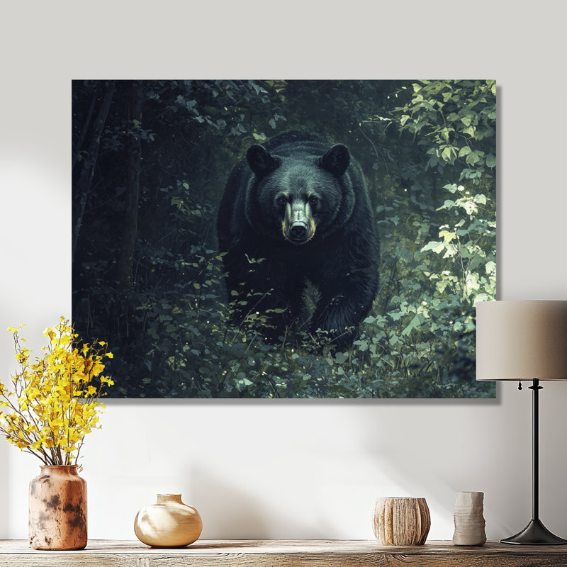 «Black Bear Focus Into The Forest I» - Ours imprimé métallique, H 12 po x l 20 po