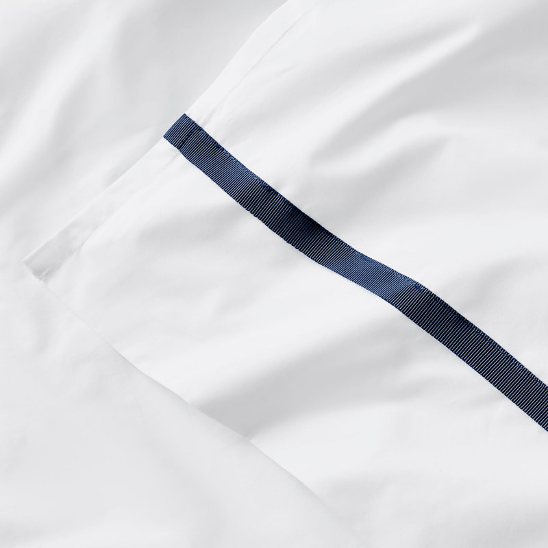 Beaumont Flat Sheet, Queen Flat Sheet, White/Navy