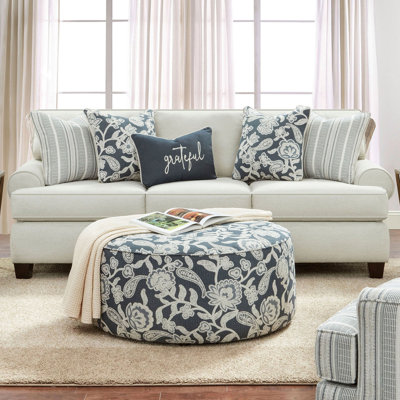 88.4" W Transitional Sofa, Ivory