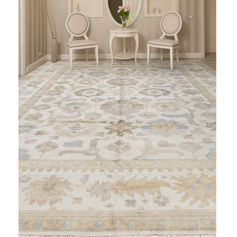 Wool Oriental Area Rug in Beige