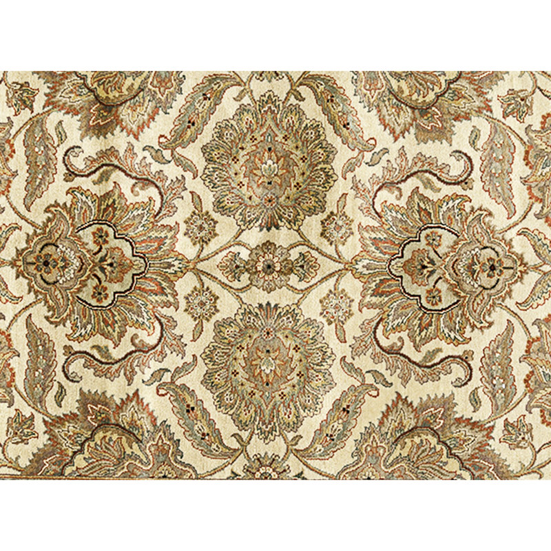 Hand Knotted Wool Area Rug in Gold And Ivory