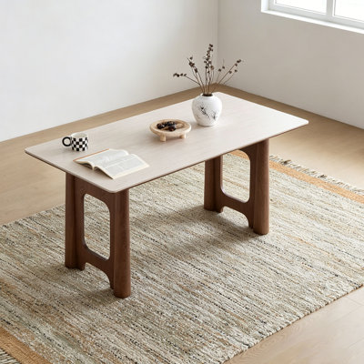 Table française en pierre frittée