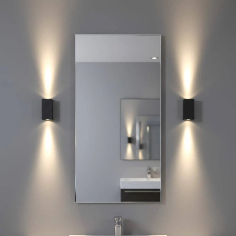 2 - Light Vanity Light