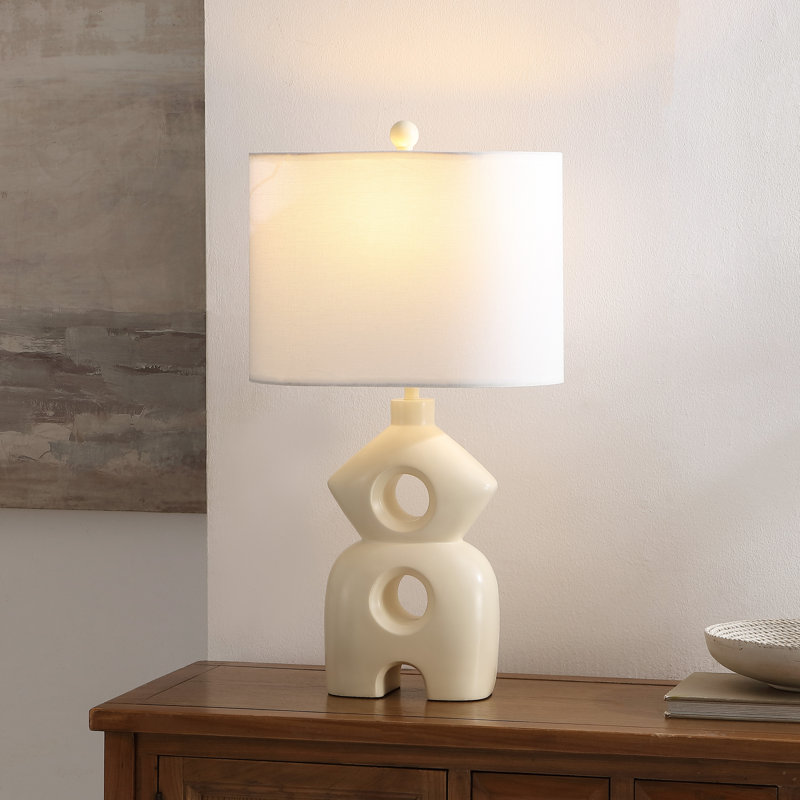 Lampe de table en résine Clayton