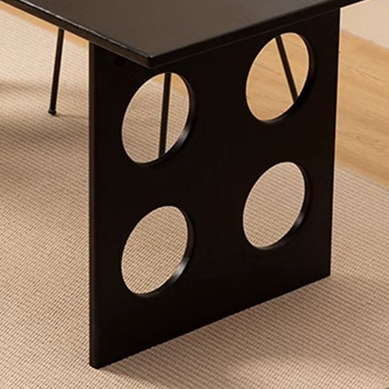 Costantino, Noir, noir, noir, noir, H 29,52 po x L 55,11 po x l 27,55 po
