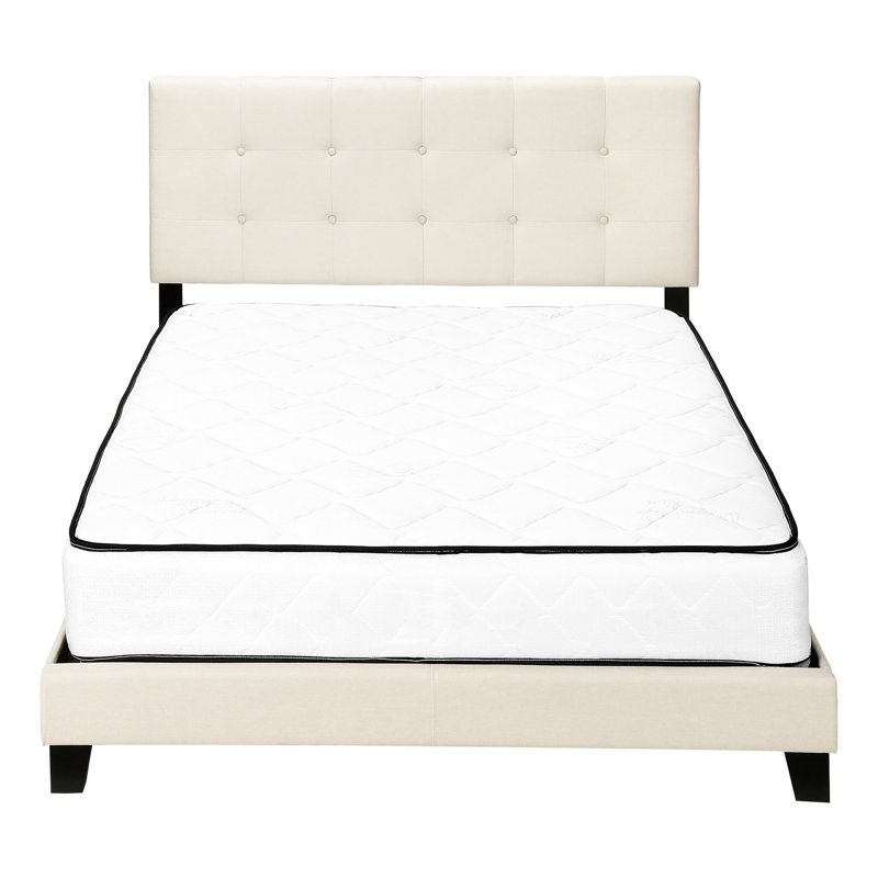 Grand lit transitionnel en lin beige avec revêtement en tissu et lattes de bois