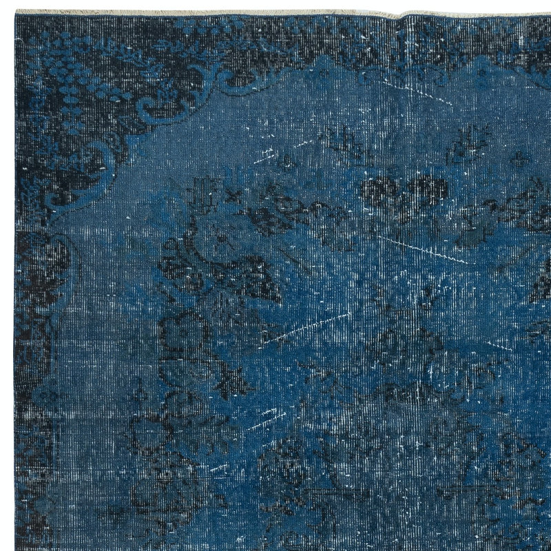 Tapis bleu 5,2 x 8,7 pi pour intérieurs contemporains, fabriqué à la main en Turquie