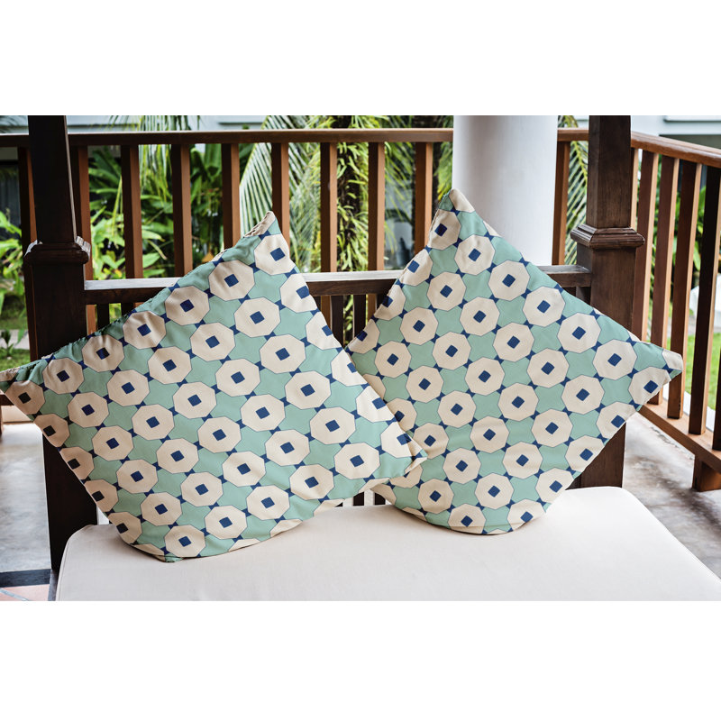 Coussin décoratif intérieur / extérieur Up, 20 po x 20 po, Bleu clair / bleu cobalt foncé