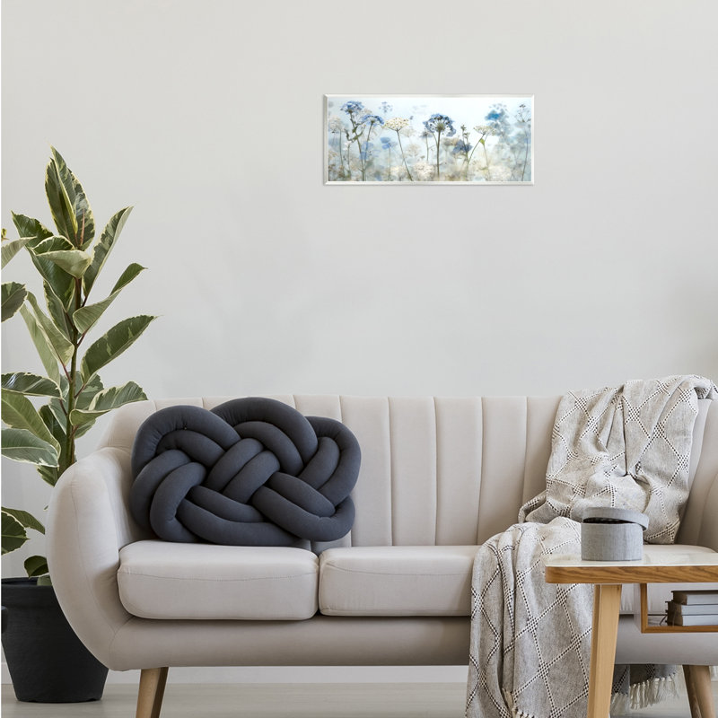"Blue Wildflower Blooms", art mural par Irene Weisz