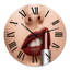 Femme appliquant du rouge à lèvres rouge sur les lèvres - horloge murale moderne-60281063