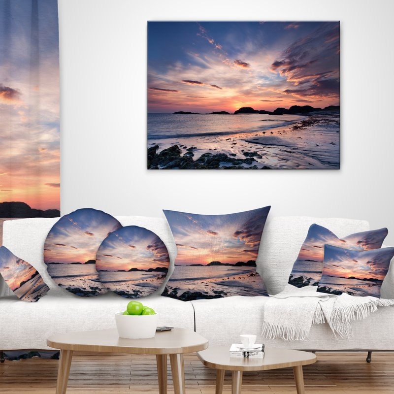 Oreiller en ciel dramatique au coucher du soleil sur l’île de iona, 18 po x 18 po, Coussin décoratif