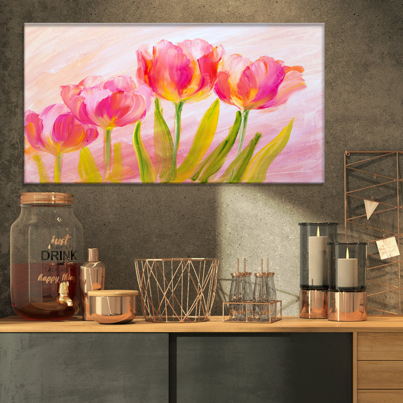 Tulipes rouges, impression sur toile tendue, H 16 po x l 32 po x P 1 po