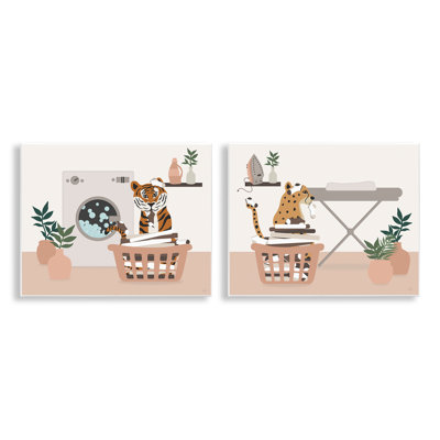Ensemble de 2 plaques murales Wild Jungle Cats & Laundry, par Natalie Carpentieri