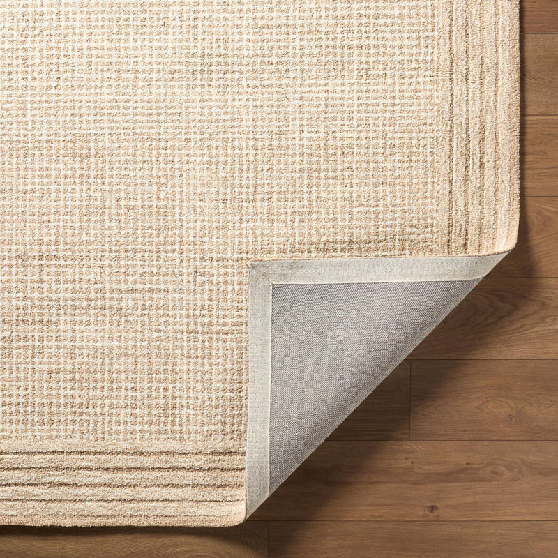 Chesser Handmade Indoor Area Rug, Rectangle 8' x 10'