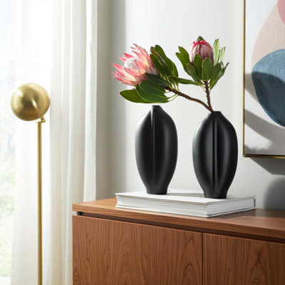 Modern Ceramic Decorative Vase with Sculpted Wavy Textured Design
