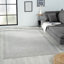 Tapis gris à performance géométrique-80379276