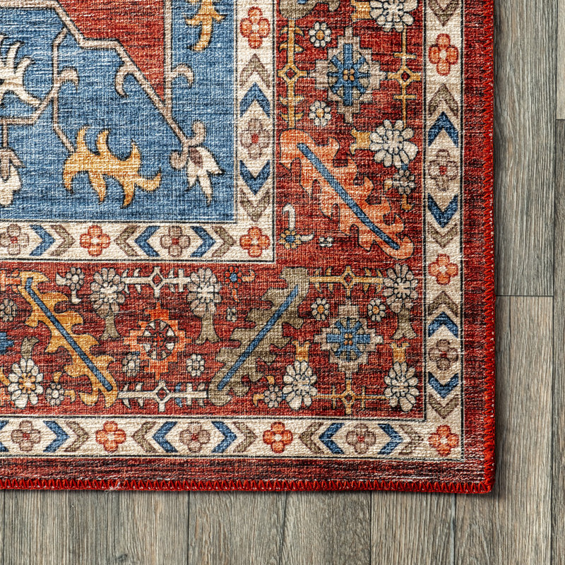 Hera Medallion SplashGuard Machine Washable Area Rug, Runner 2'6" x 8'