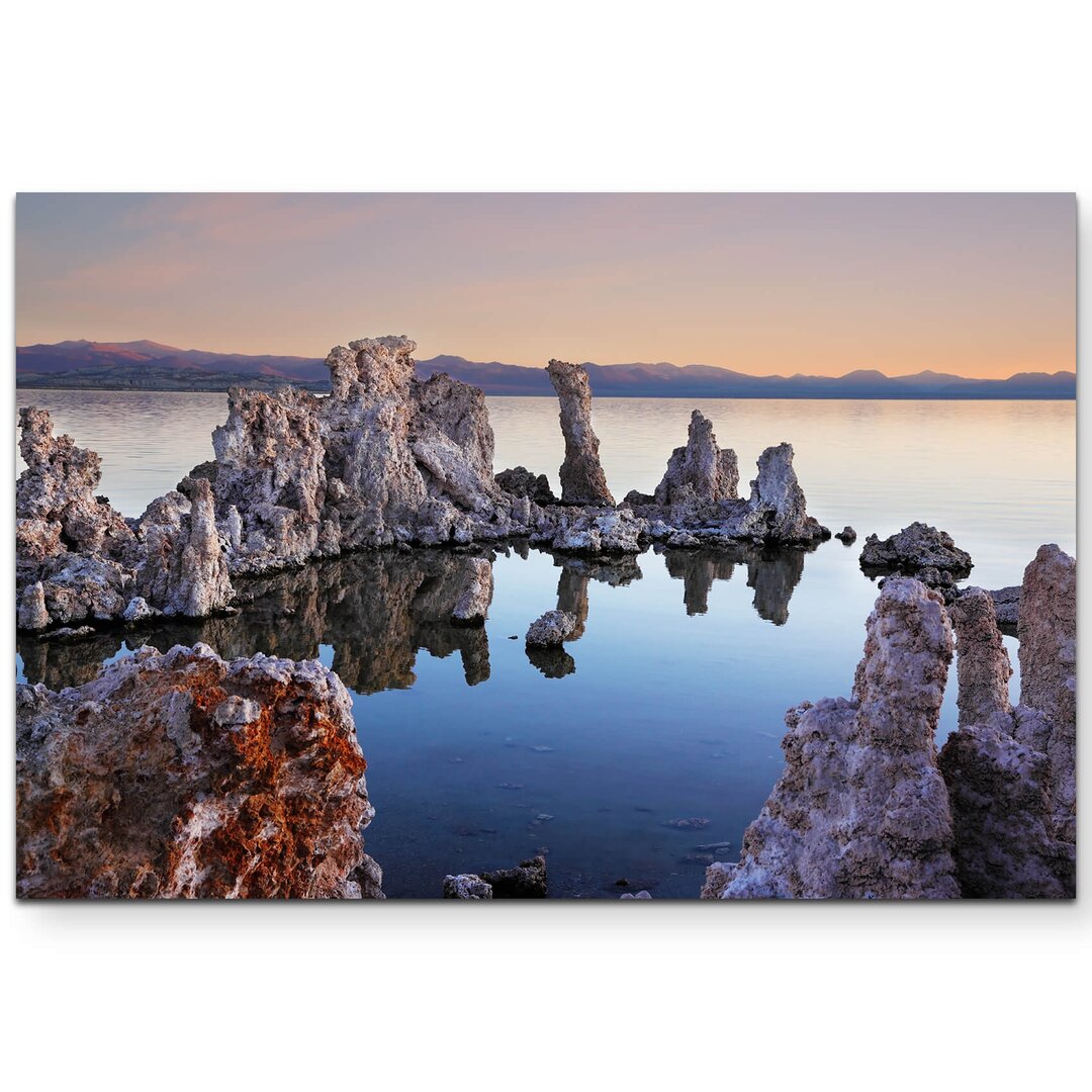 Leinwandbild Bizarre Kalktuff-Gebilde des Mono Lake