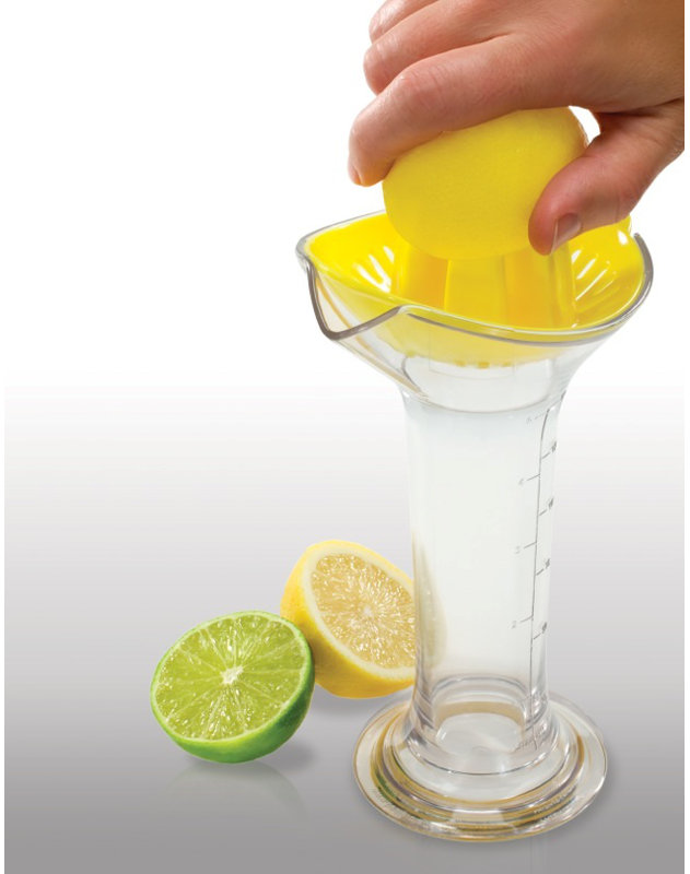 NewMetro Design Manual Citrus Juicer, Yellow