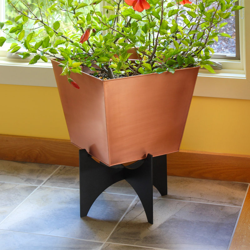 Pot à fleurs en acier galvanisé Zaha I, H 22,25 po x l 16,25 po x P 16,25 po