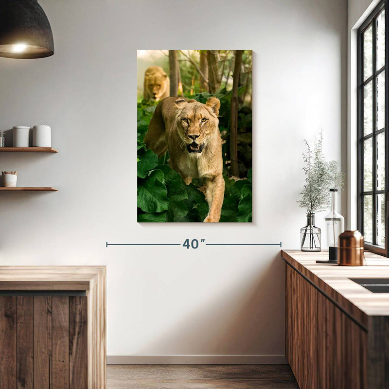 Brampt Hunting Lioness, 39" H x 26" W