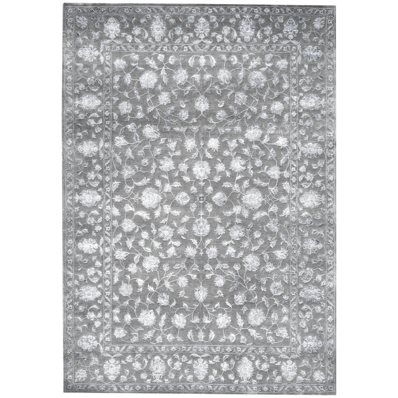 Oriental Area Rug in Gray