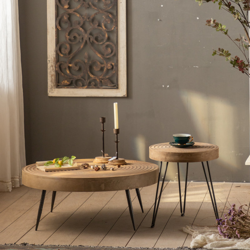 Table basse ronde en bois de cèdre massif avec plateau texturé 31 po, 13" H x 31" L x 31" W