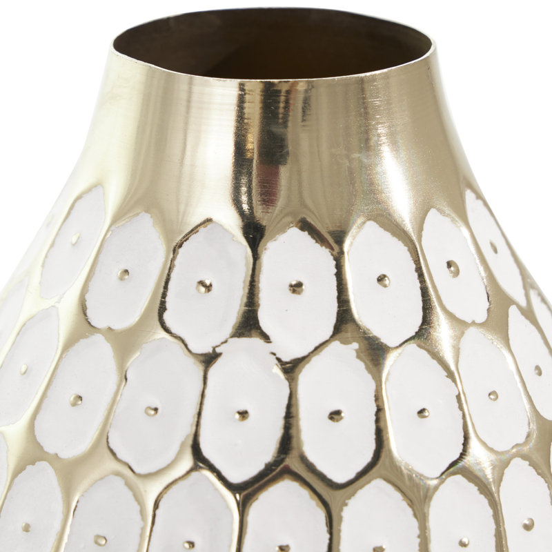Vase décoratif en métal