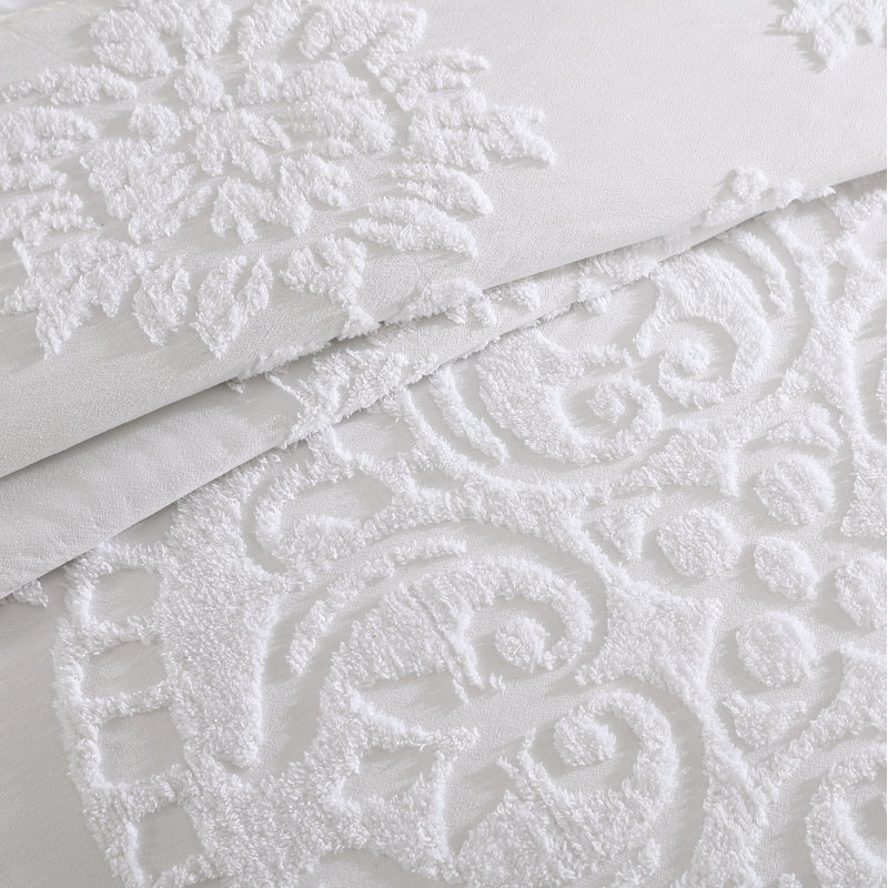 Medallion Cotton Farmhouse / Country Quilt, Queen, White