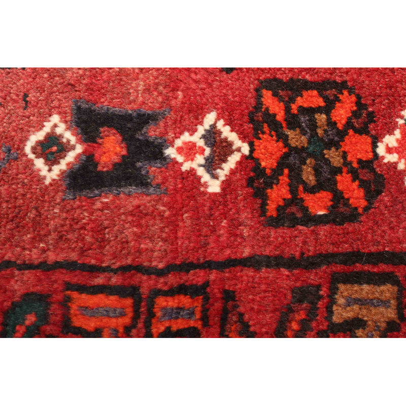Tapis rouge Anadol 4 pi 0 po x 7 pi 4 po