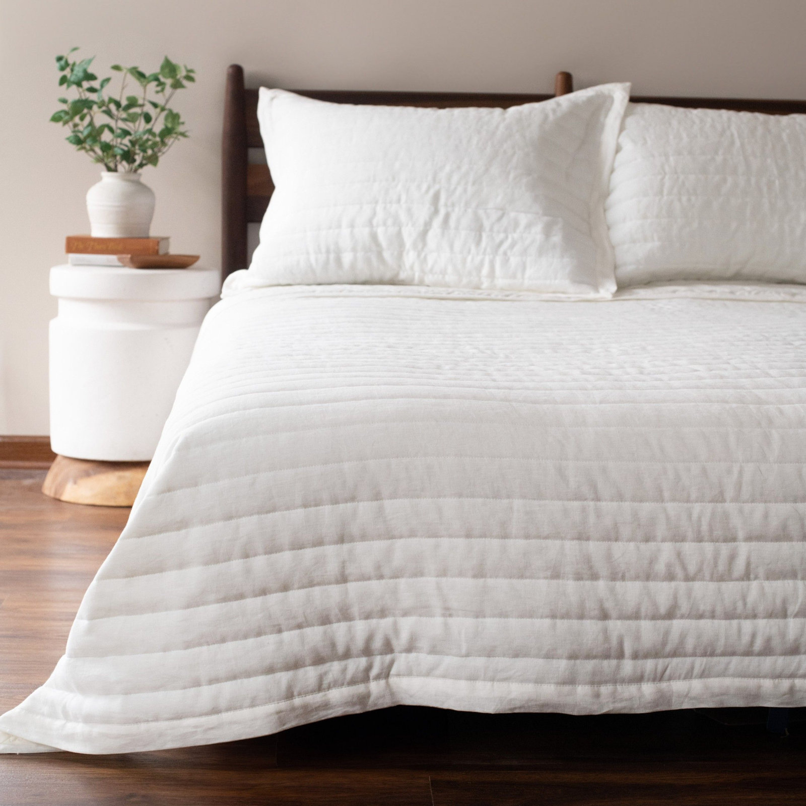 French Linen Quilt Set, Twin Quilt + 1 Standard Sham, Cream