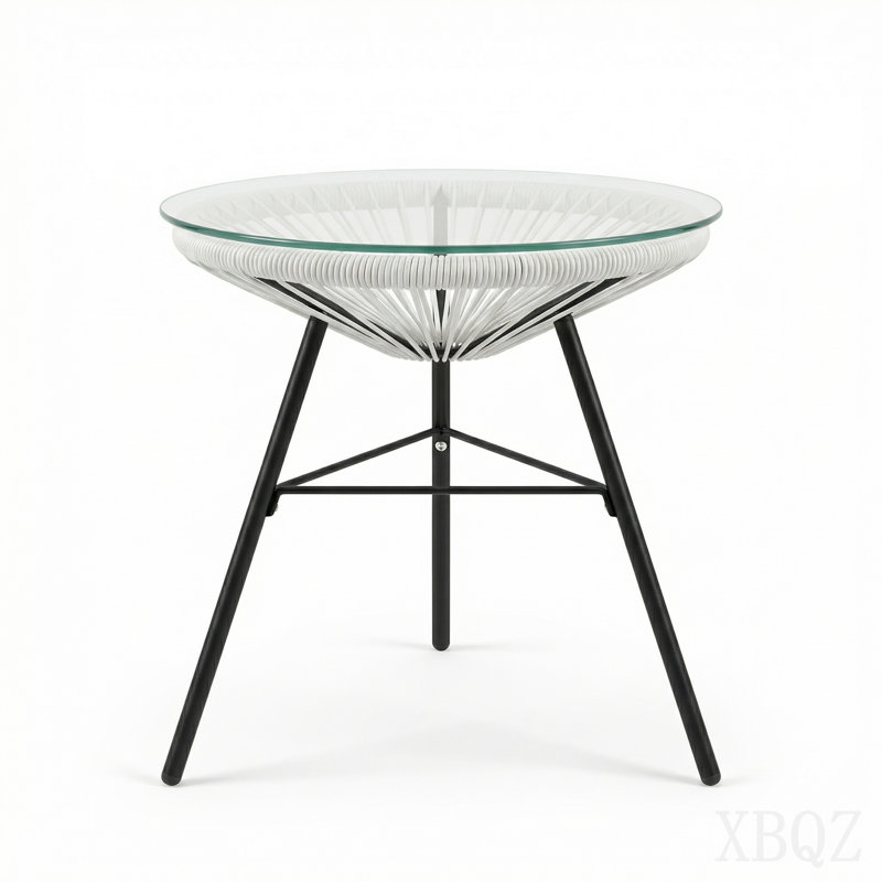 Table d'appoint en osier synthétique Nusa