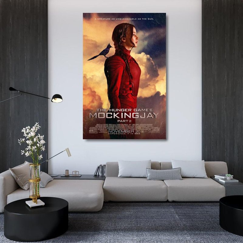 The Haim Games Mockingjay, H 48 po x l 32 po