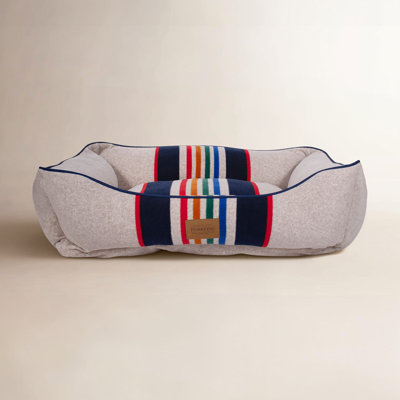 Pendleton Grand Canyon Kuddler Dog Bed
