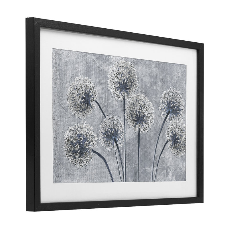 «Blue Onion Flowers», reproduction d'art sous verre encadrée par Sophie 6, H 14 po x l 20 po, Cadre noir minuit