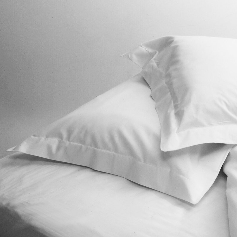 Hackensack Pillowcase - Set of 2, White