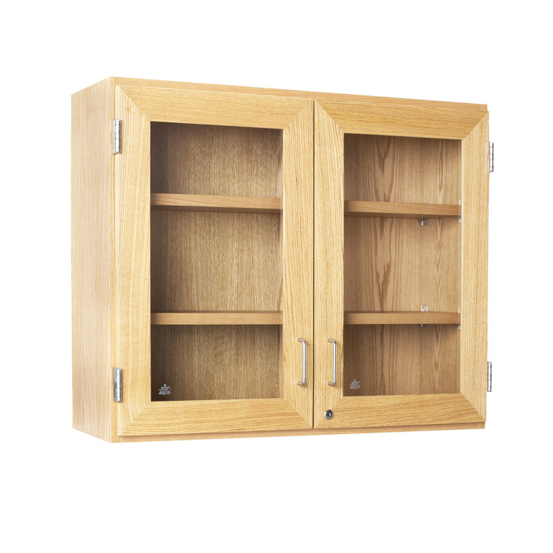 Armoires murales pour salle de classe diversifiée, l 36 po x P 12 po x H 30 po, suspendue, placages de chêne massif et de chêne, 4 portes verrouillables en verre, 2 tablettes réglables, finition résistante aux rayons UV, fabriquée aux États-Unis.