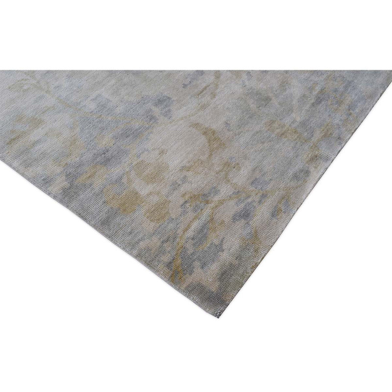 Wool Floral Area Rug, Rectangle 6' x 9'
