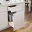 Armoire de base pour poubelle de cuisine blanche Casain l 18 po x H 34,5 po x P 24 po (poignées non incluses)